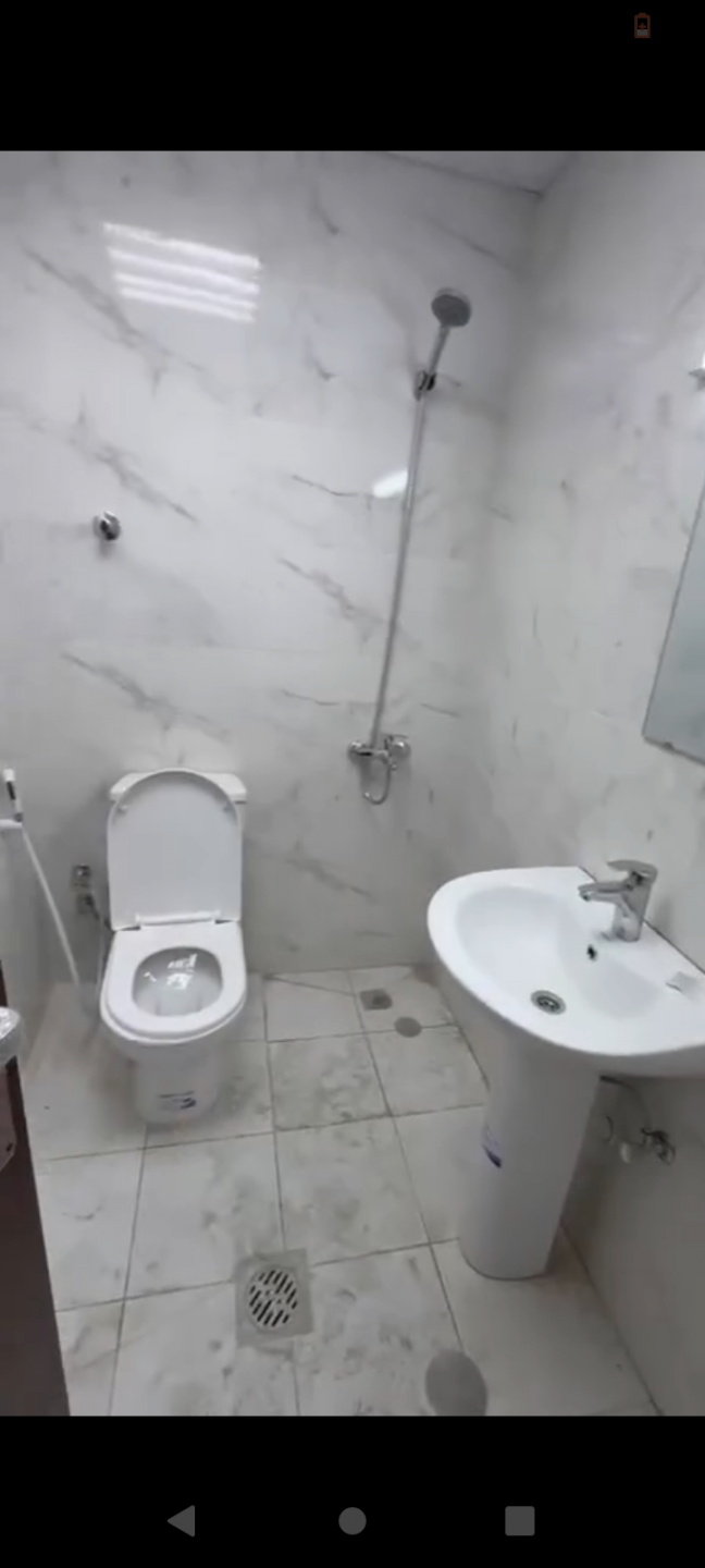 Studio apartment, first occupancy, monthly rent