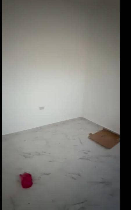 Unfurnished studio for rent