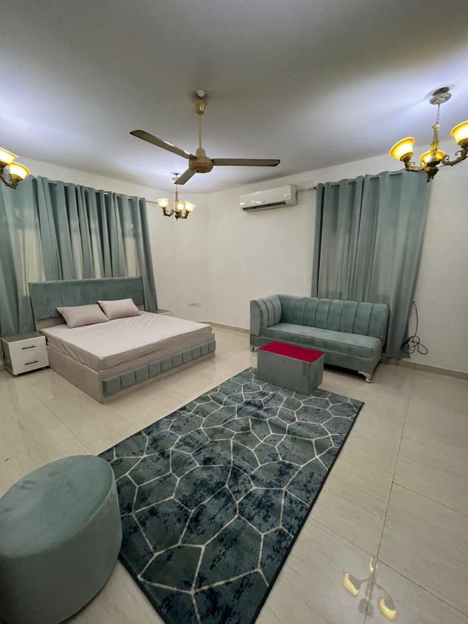 Large studio for rent