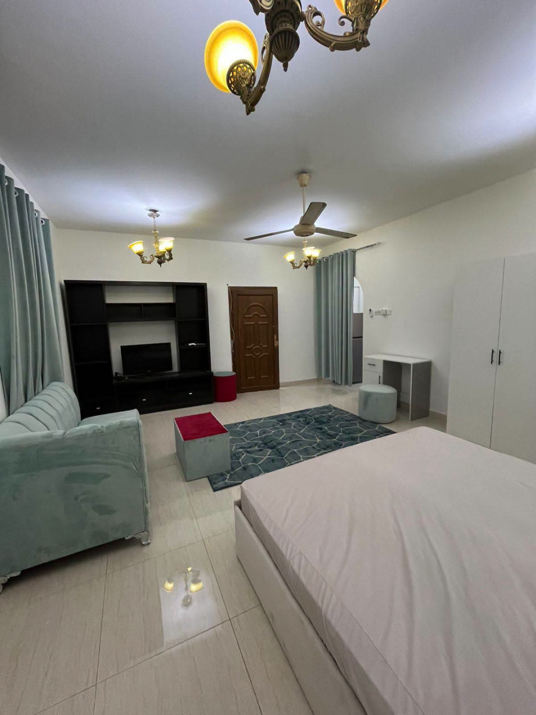 Large studio for rent