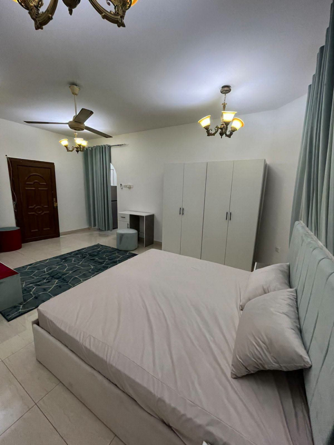 Large studio for rent