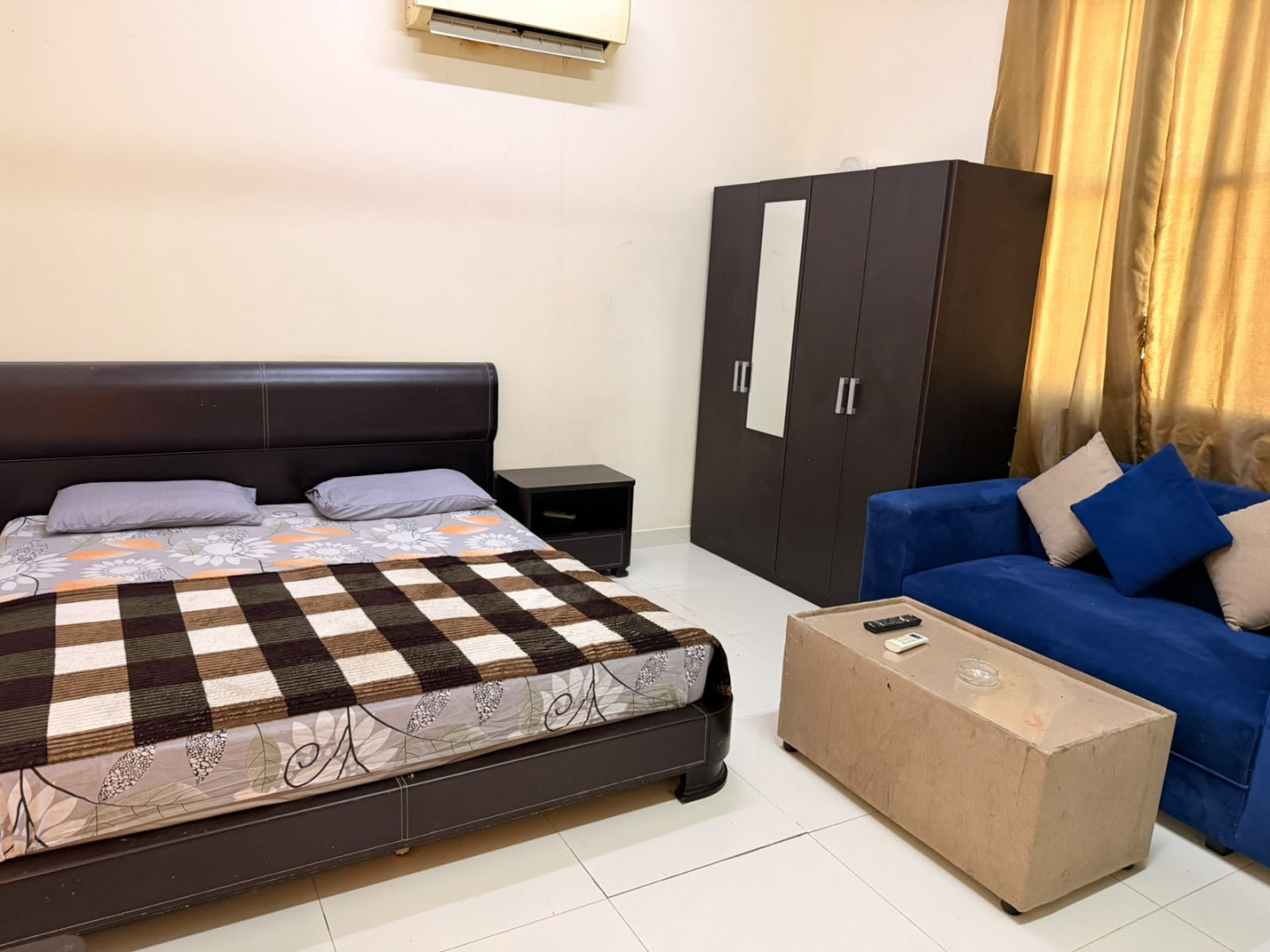 astdyo-llaygar-alshhry01784305966.jpg