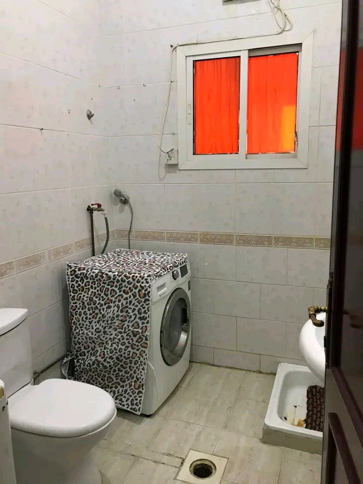 Furnished studio on Mars