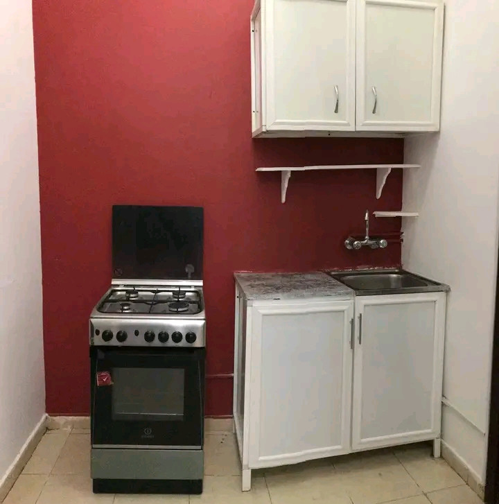 Furnished studio on Mars