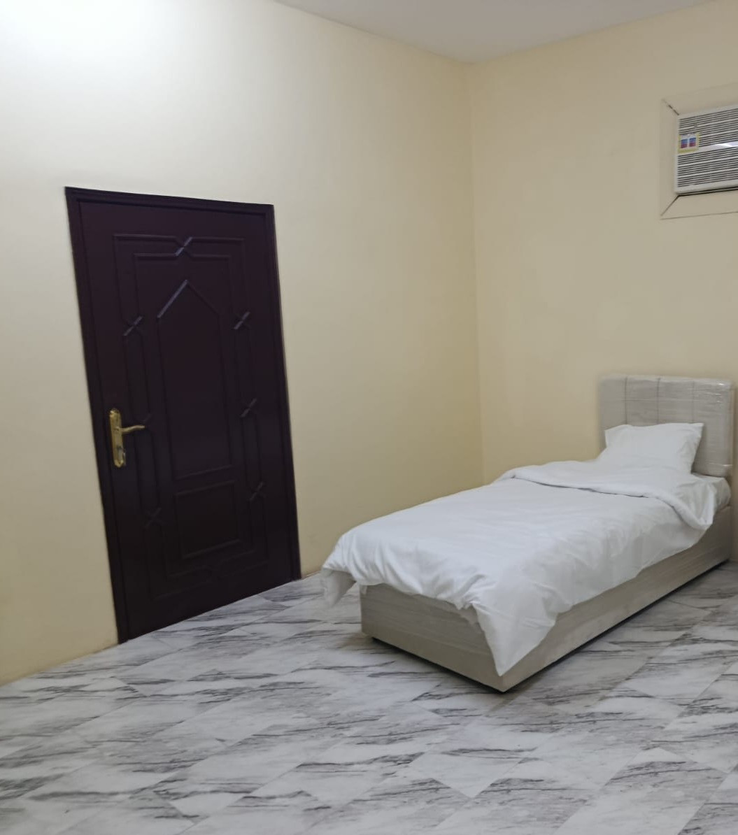 Furnished shared studio