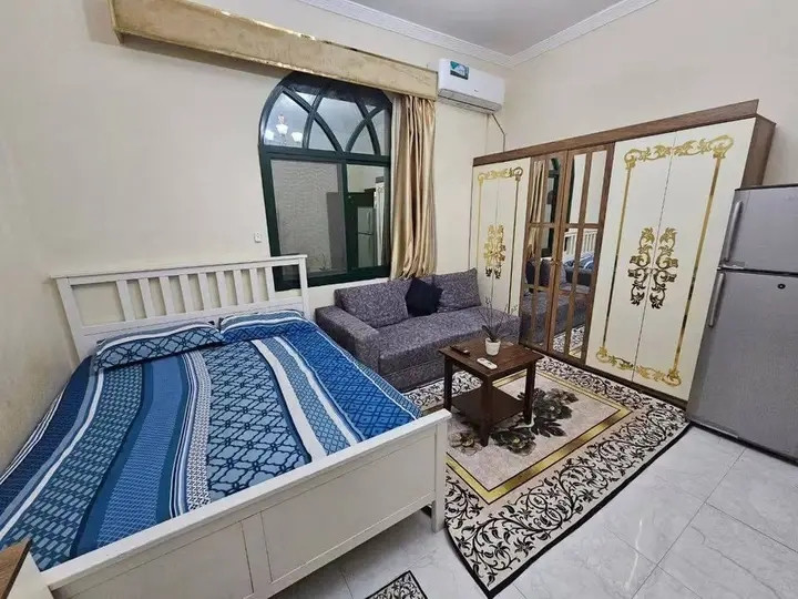 Studio inside a villa