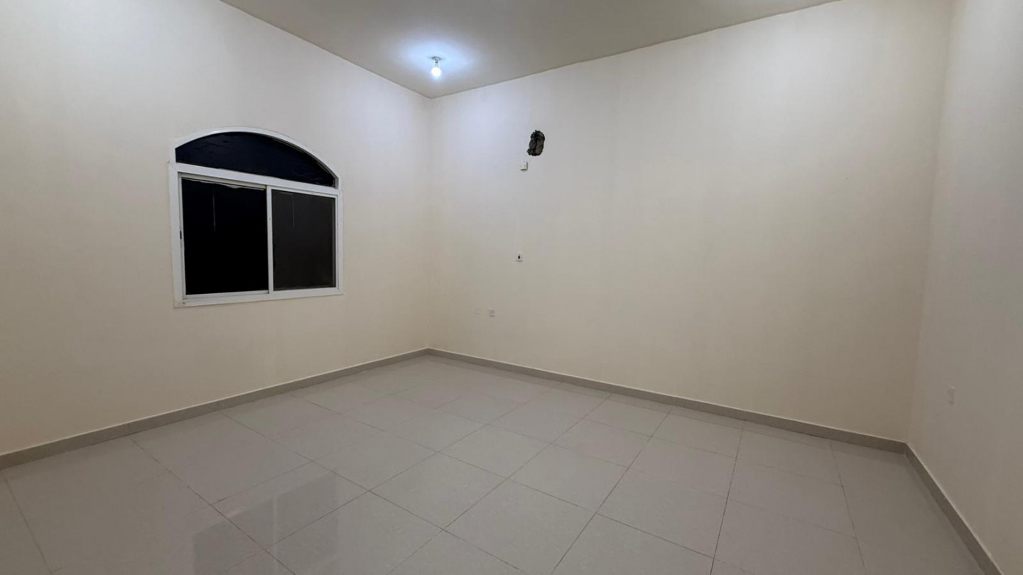 First floor, three rooms, living room, kitchen, two bathrooms, and a small balcony. 5000 (excluding electricity and water). Checks accepted.