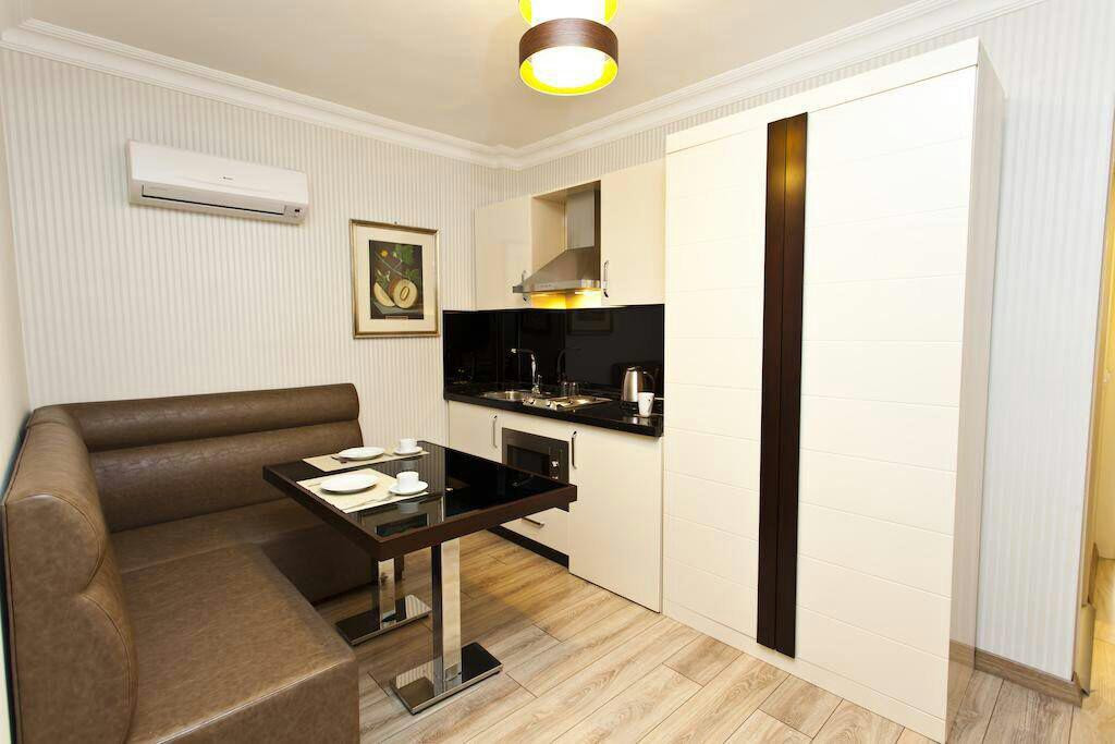 Hotel room and lounge