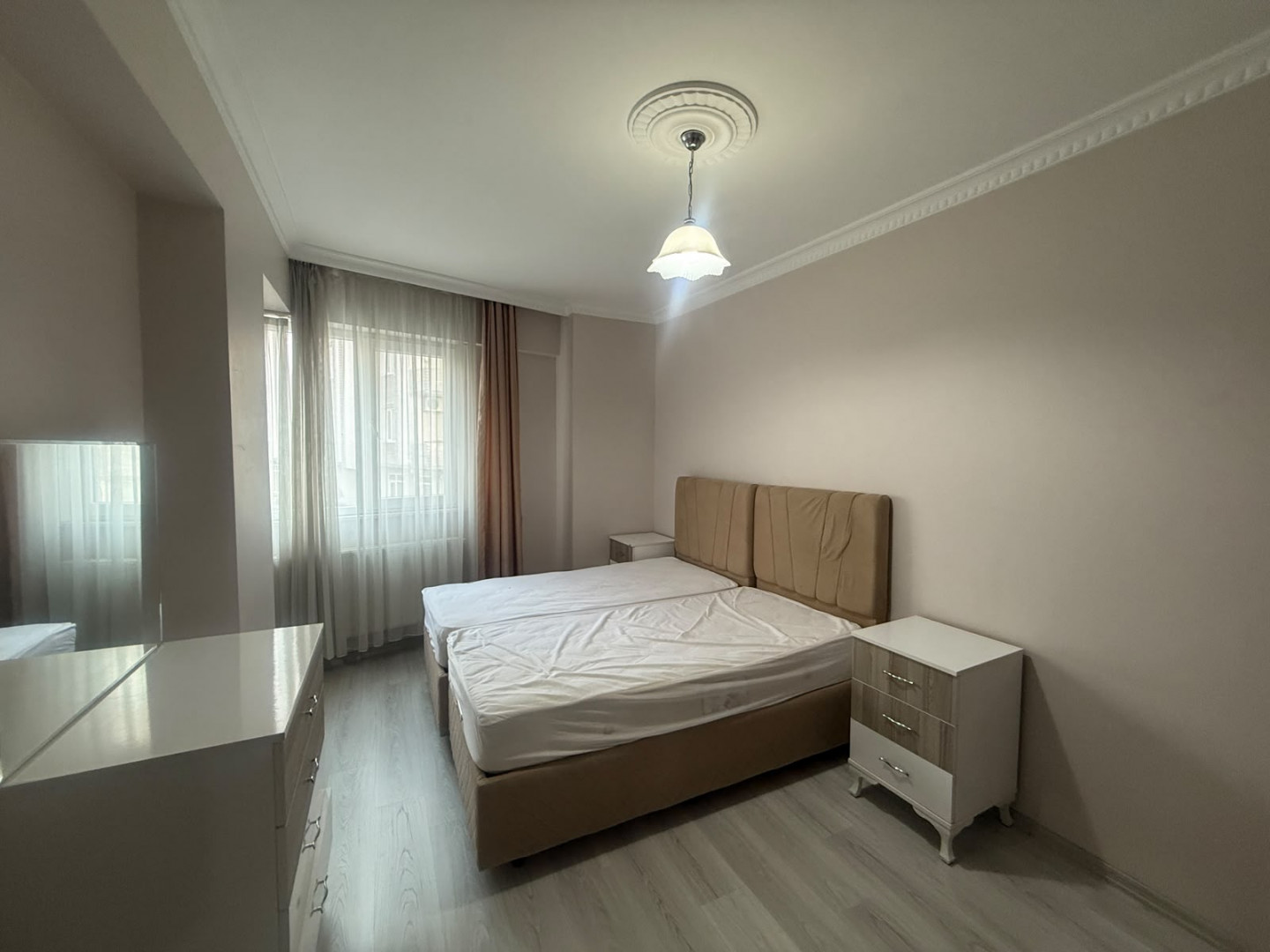 One bedroom and living room for rent