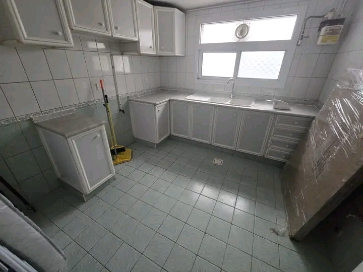 Two rooms and a hall for rent in Al Khan