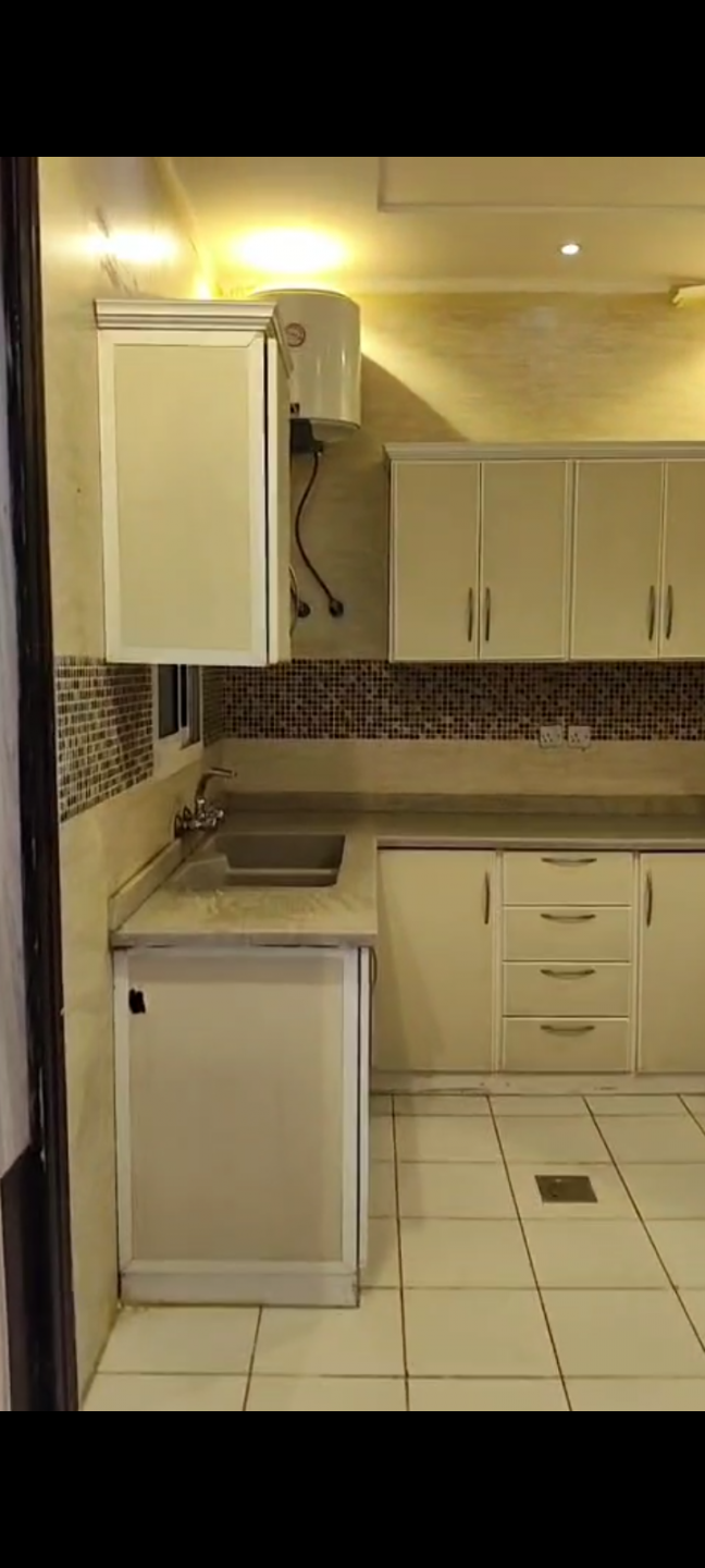 Two bedrooms, a living room, and a private entrance in Al-Munsiyah