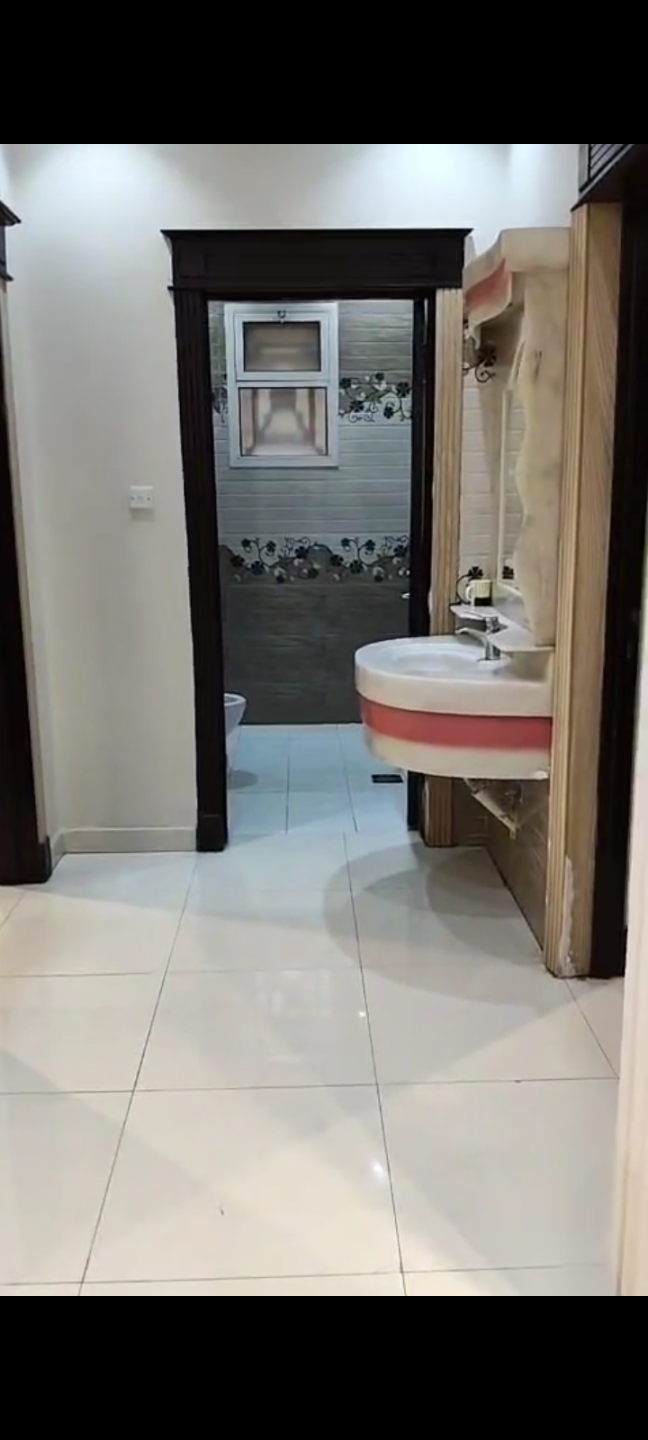 Two bedrooms, a living room, and a private entrance in Al-Munsiyah