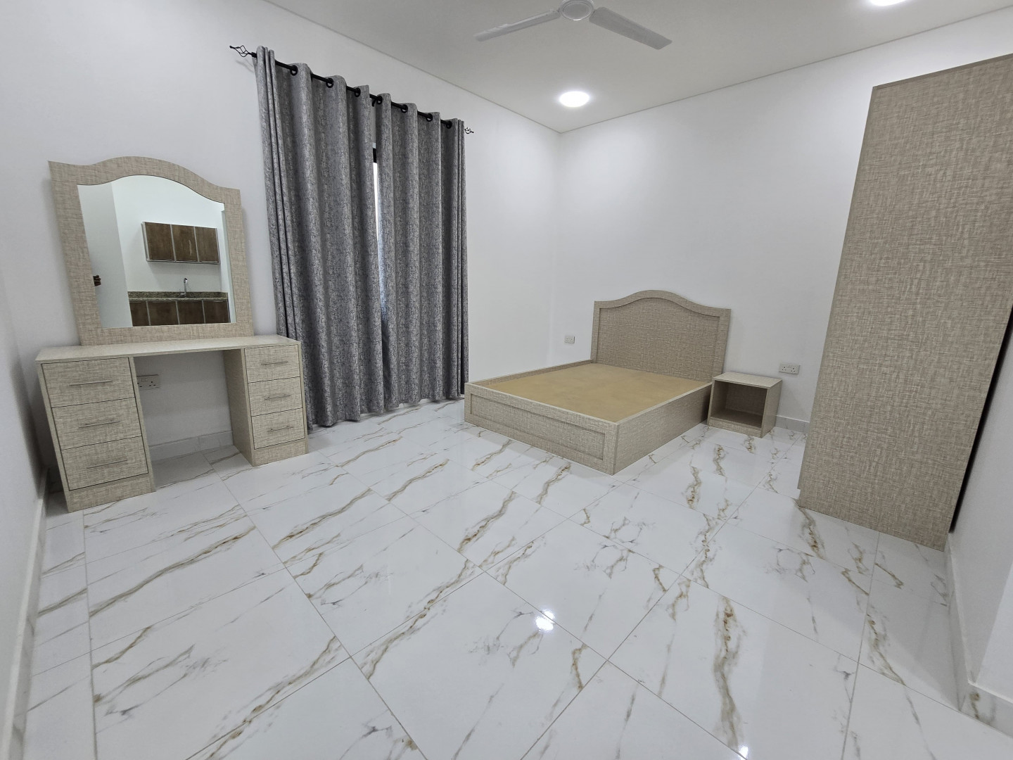 llaygar-astodyo-gdyd-mfrosh-shaml-alkhrbaaa-fy-sharaa-albdyaa01778756166.jpg