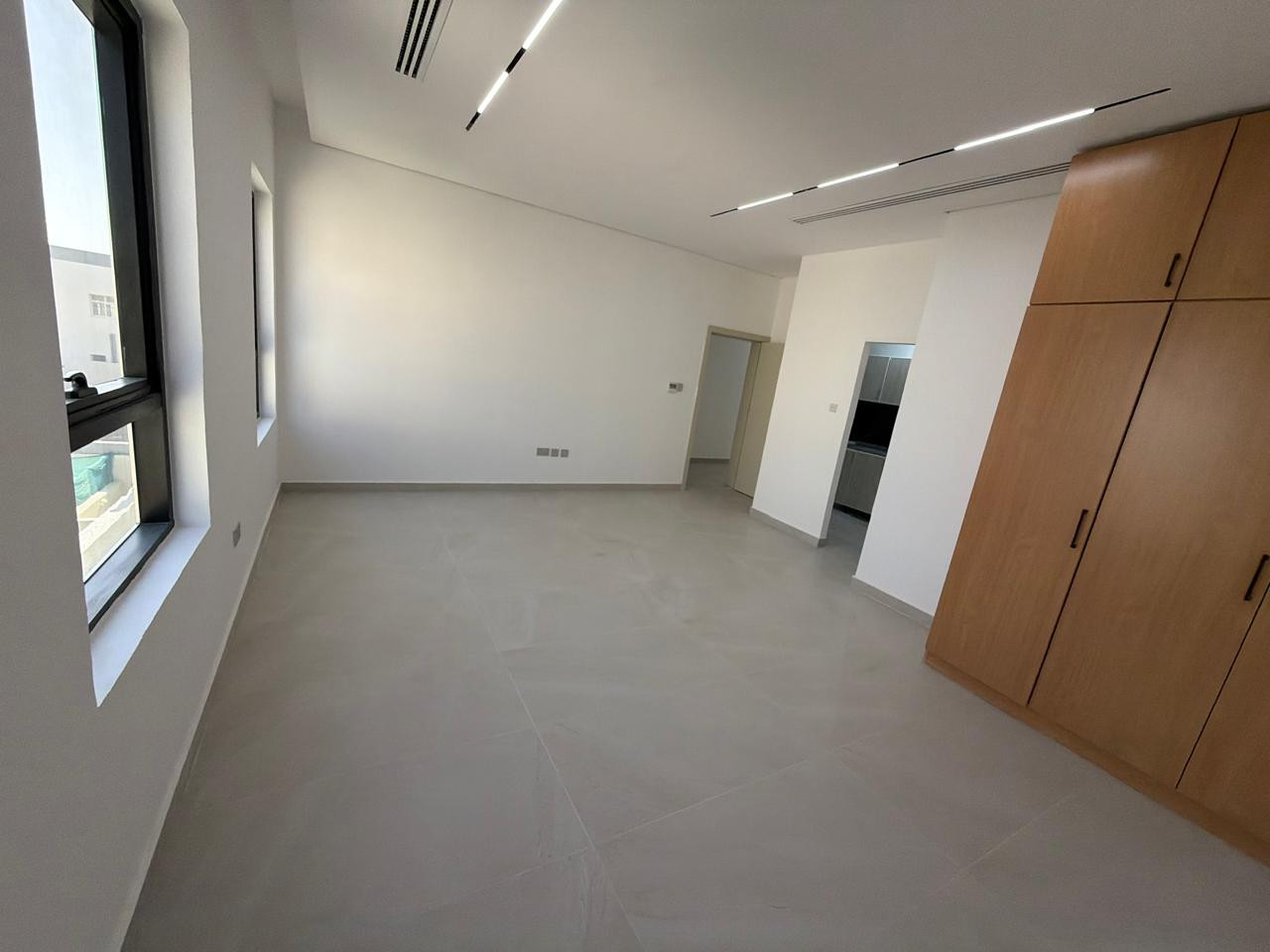 A large studio apartment, brand new, is available for rent in Riyadh, south of Al Shamkha.