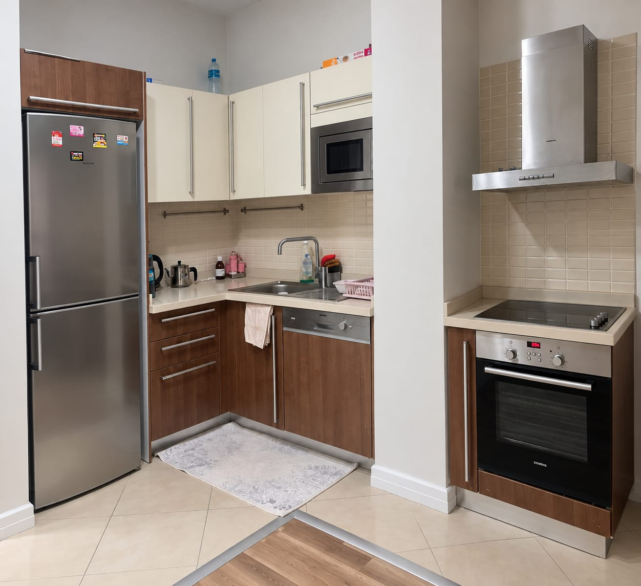 Furnished 1+1 apartment in Esenyurt Koza