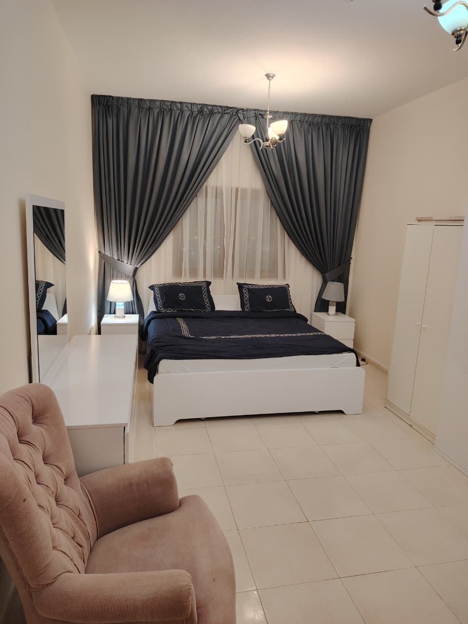 First occupancy apartment in Al Taawun