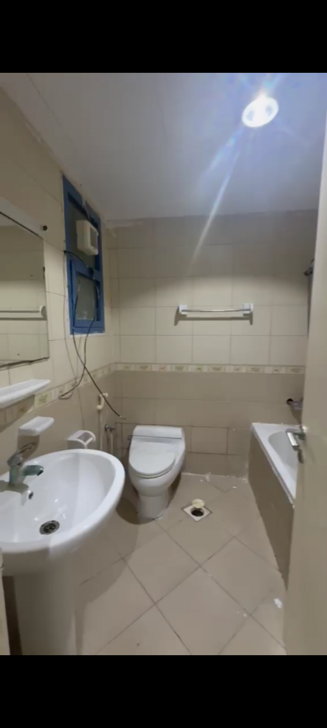 Luxury apartment in Al Khor Towers