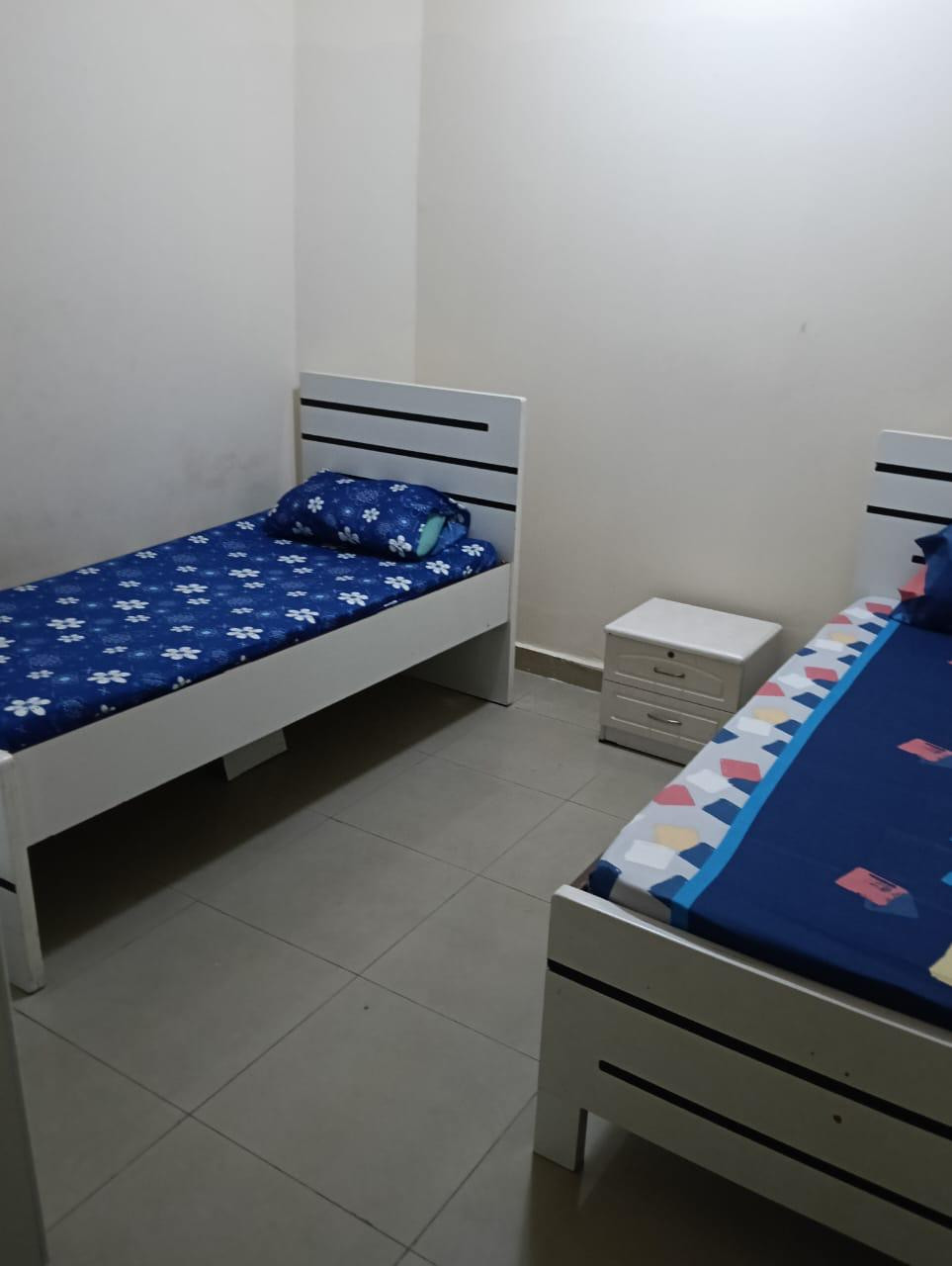 Spacious hotel-furnished apartment