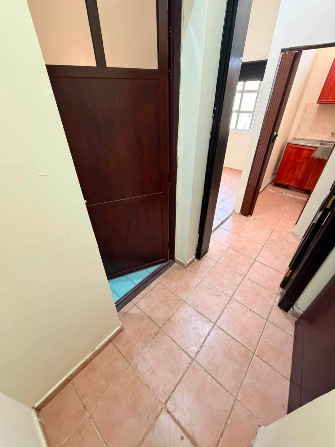 One-bedroom apartment for annual rent