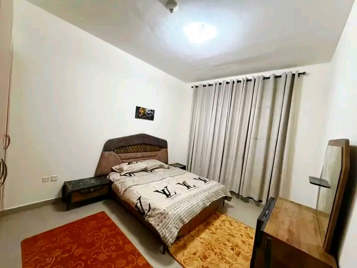 One-bedroom apartment with balcony in Ajman – Al Ittihad Tower, open view with parking, for rent