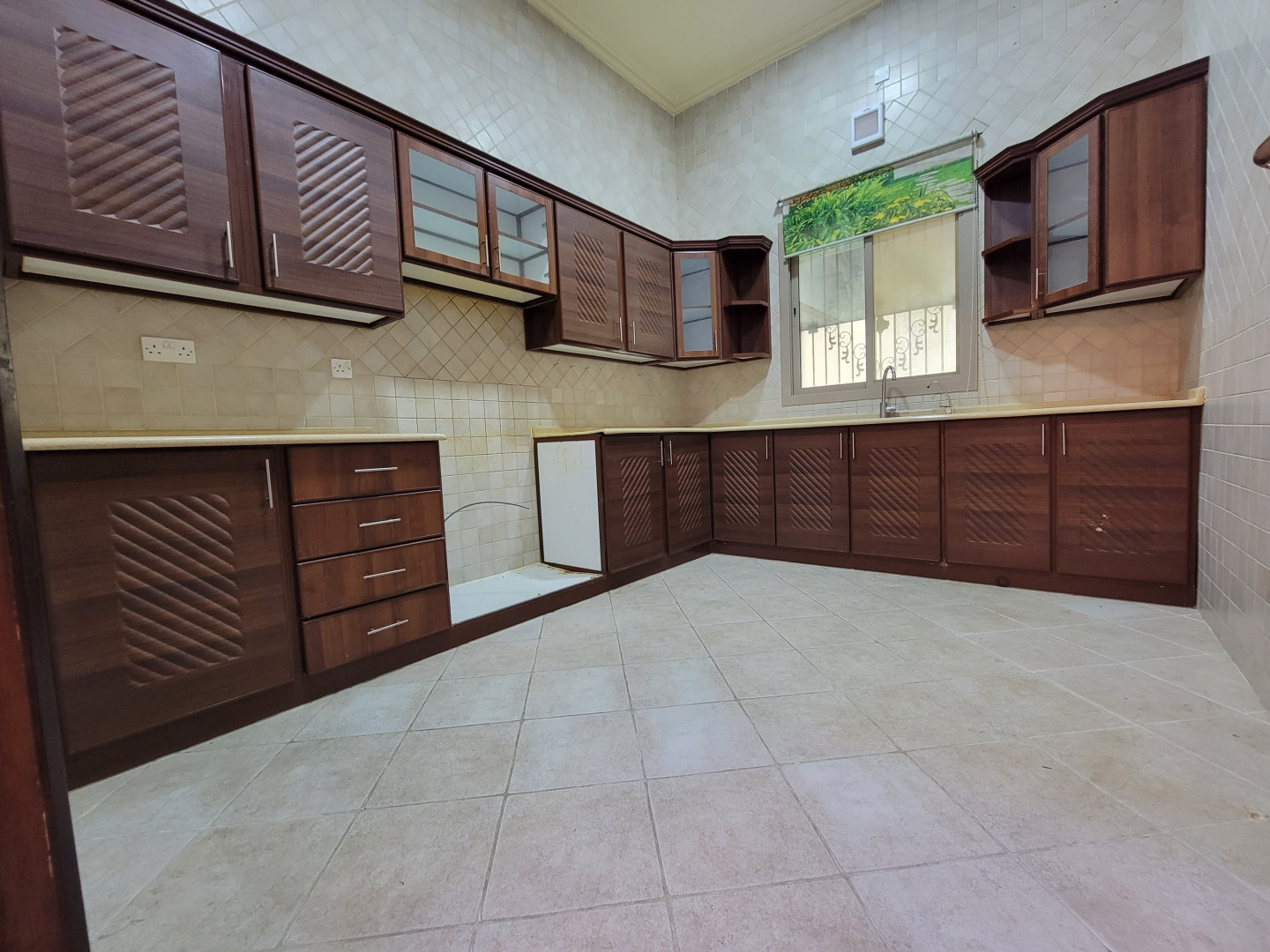 Apartment for rent in Janabiyah