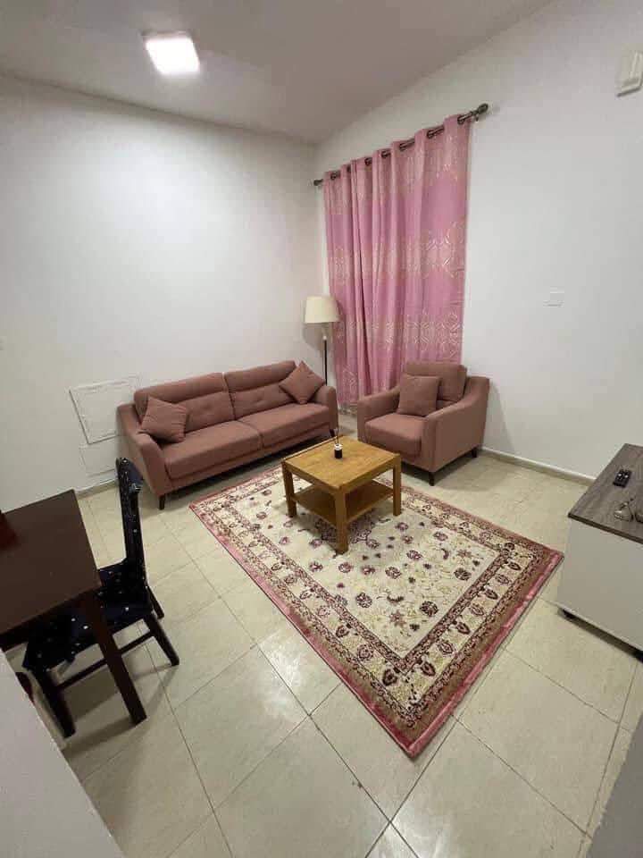 Furnished apartment for monthly rent